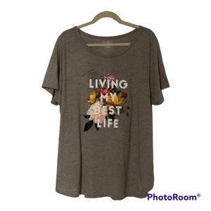 Women’s living my best life graphic Tee